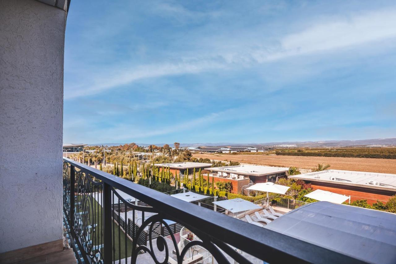 Rimonim Aquaduct Hotel Regba Exteriér fotografie